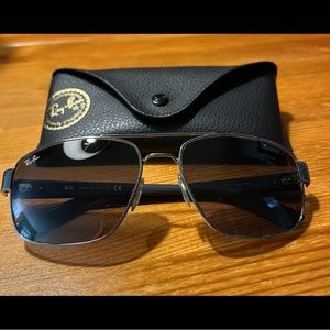 Men’s Ray-Ban Sunglasses 🕶️